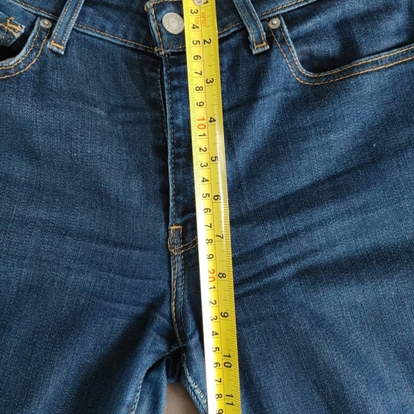 *SOLD* LEVI'S 714 Jeans - Picture 6 of 8